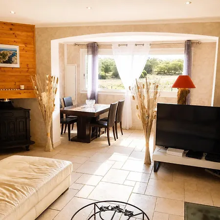 بيت للعطل Colandra, 4 Chambres, 10min De Santa Guilia بورتو فيكشْيو